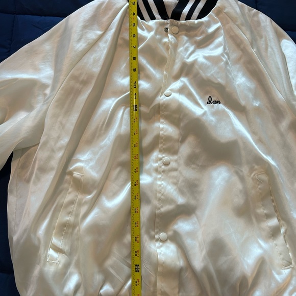 VINTAGE SATIN VARSITY JACKET • Ivory/off White ( not white) • XL - Picture 6 of 9